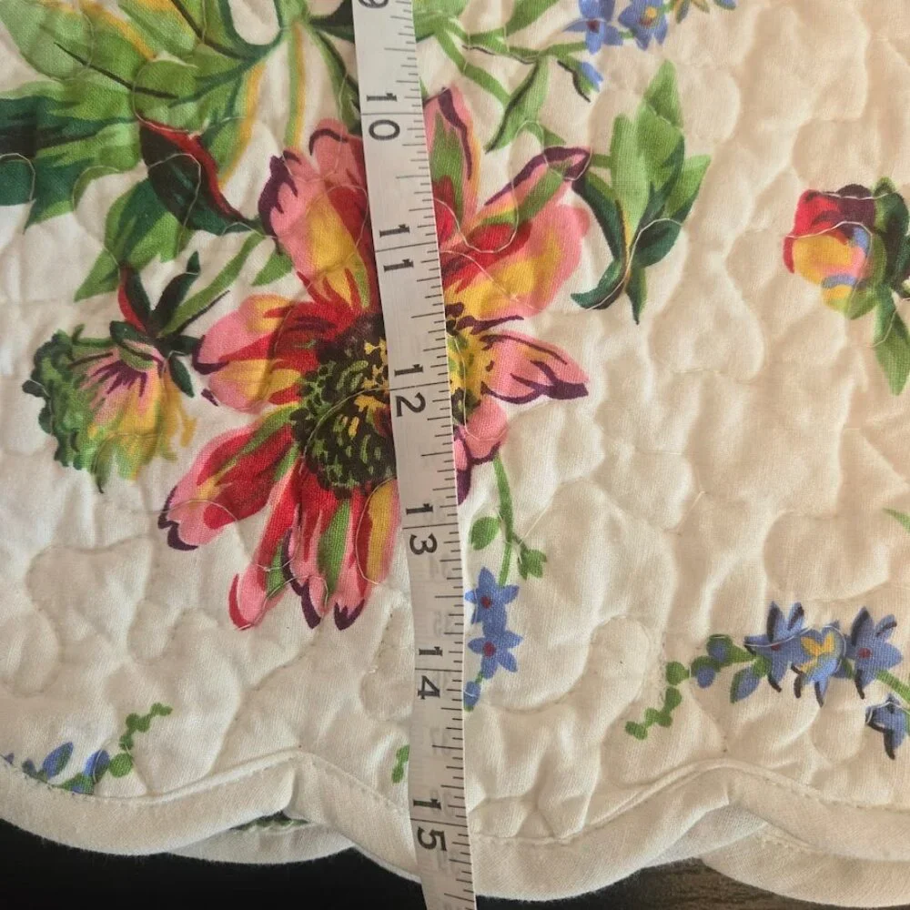 Set of 4 quilted‎ oval floral April Cornell placemants NWT